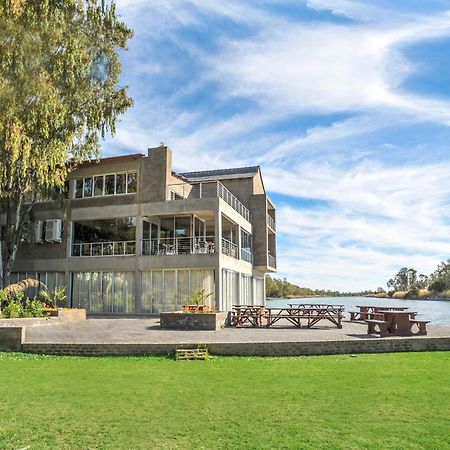 Broadwater River Estate Douglas Екстер'єр фото