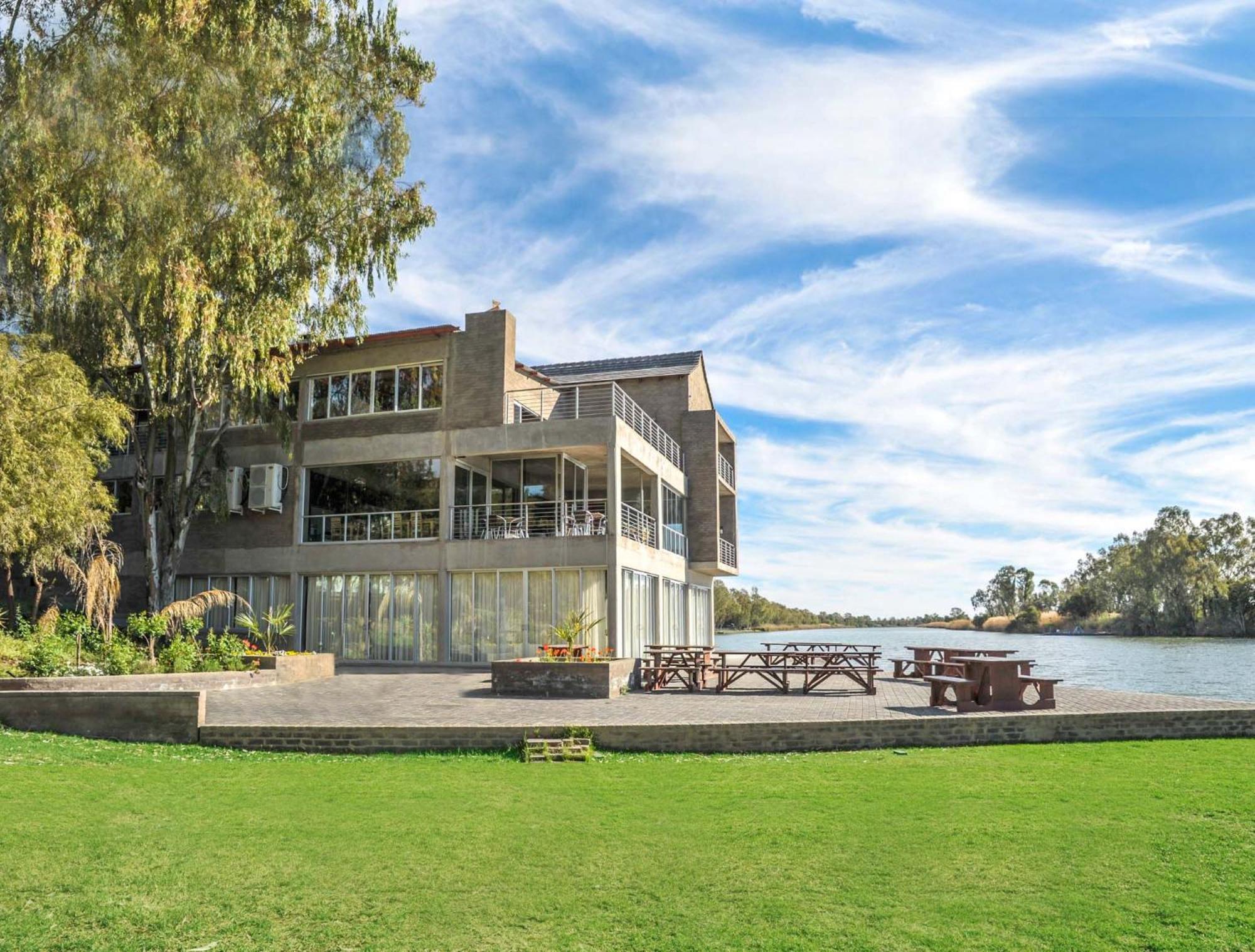Broadwater River Estate Douglas Екстер'єр фото